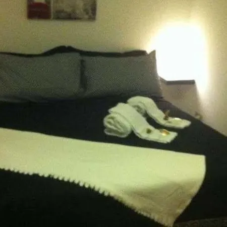 ホテル Mi Casa Es Tambien Tu Casa 3*